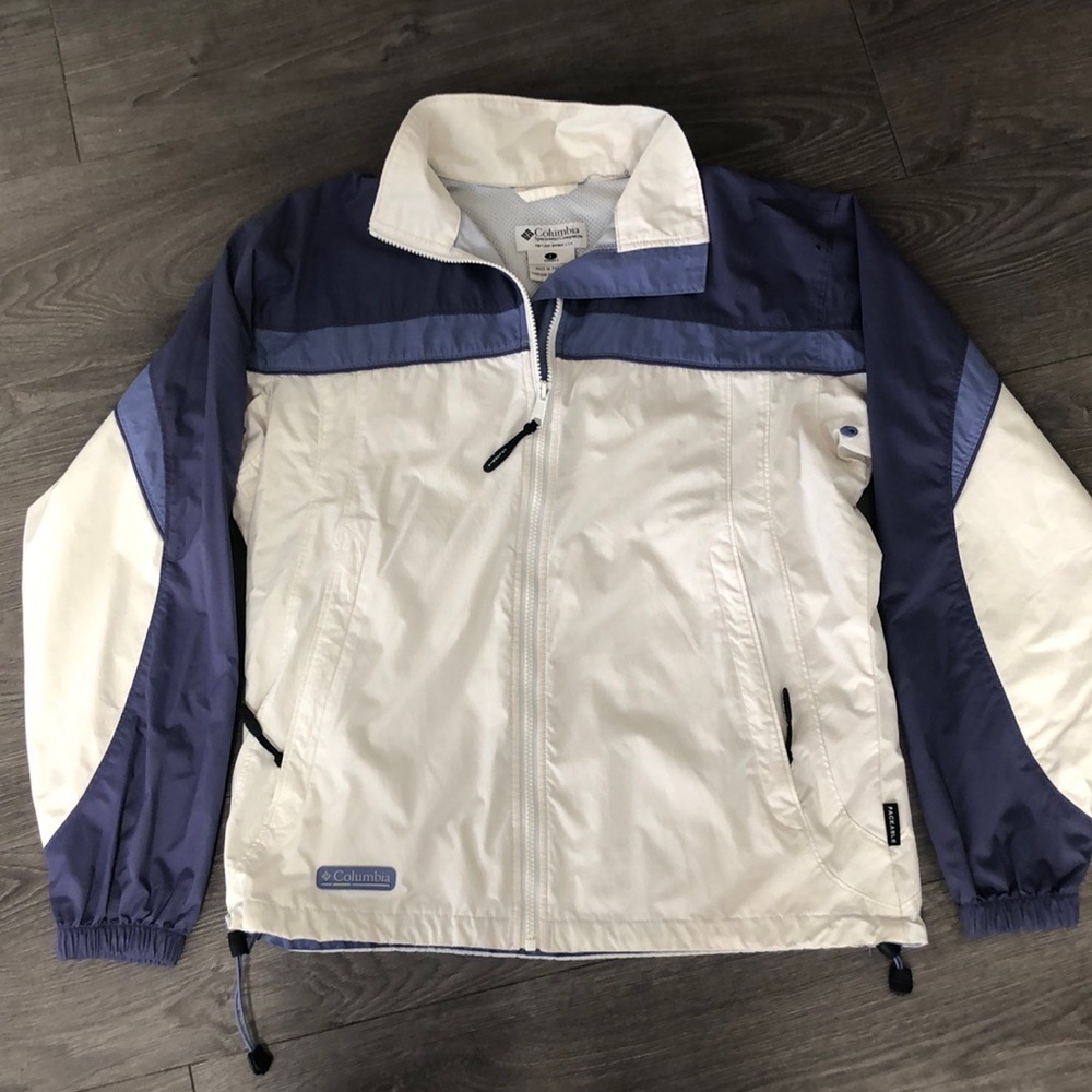 Columbia windbreaker purple and white  jacket size large